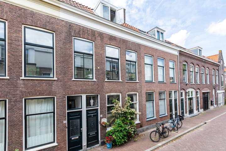 Annastraat 35 in Delft