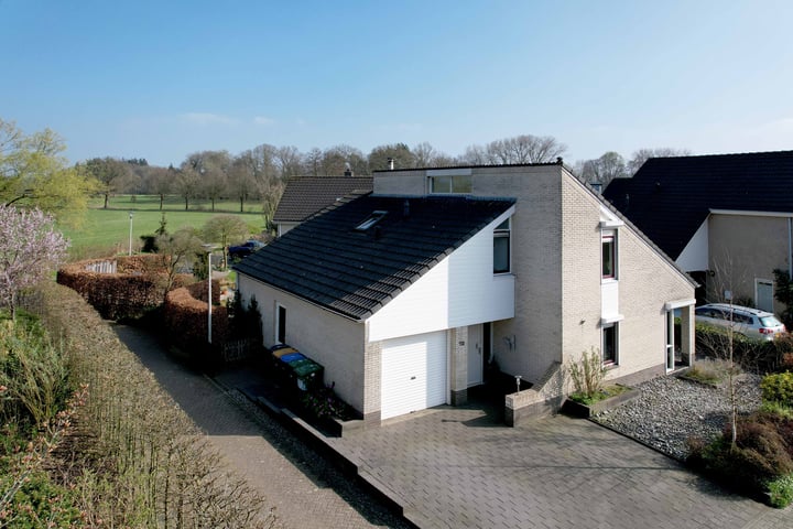 Photo of property Anne Franklaan 72, Deventer