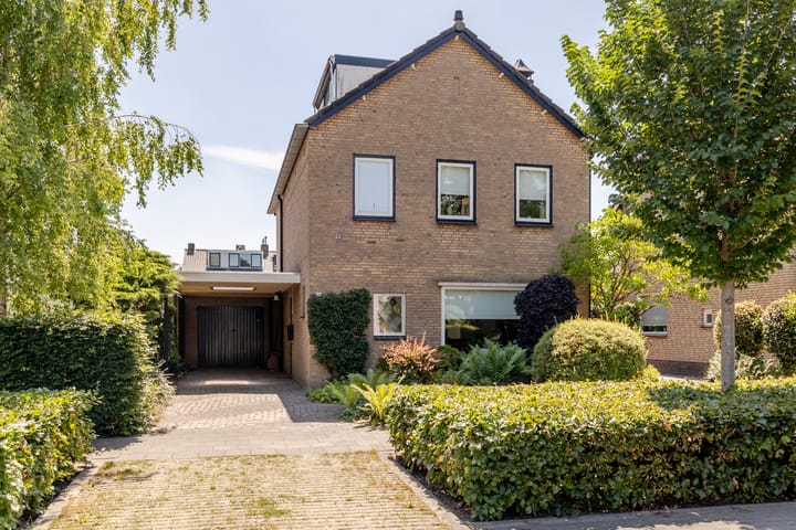 Anneville-laan 66 in Ulvenhout