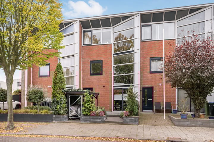 Annie Romein-Verschoorkade 3 in Vlaardingen