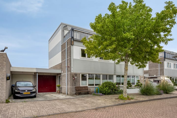 Annie van Hattemstraat 23 in Leiden