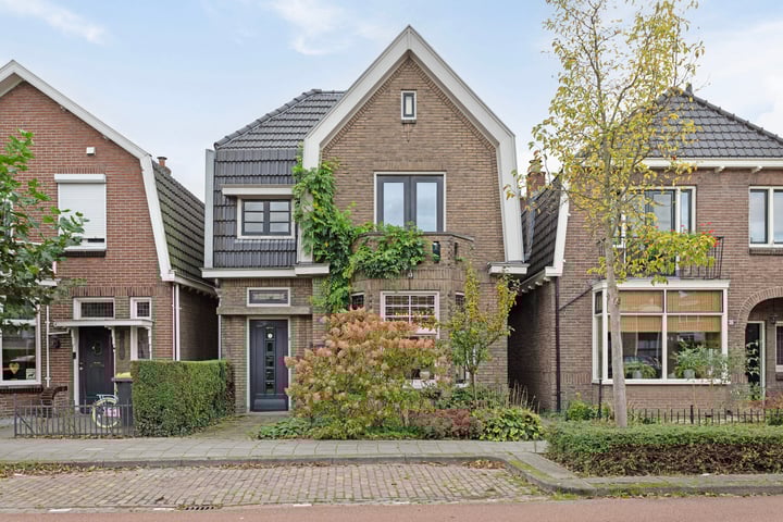 Anninksweg 64 in Hengelo Foto