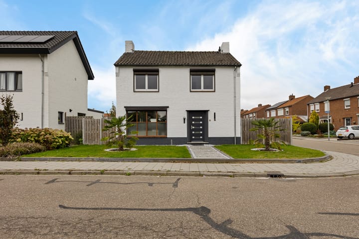 Ansfriedstraat 3, Thorn Photo of property Ansfriedstraat 3, Thorn