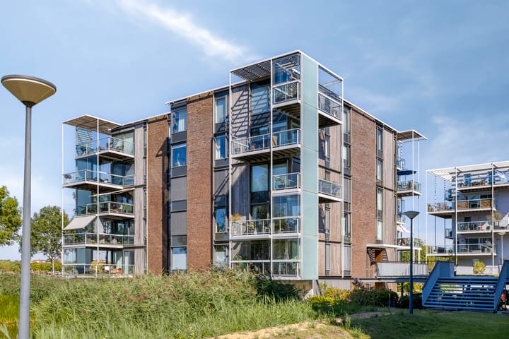 Photo of property Ansjovislaan 227, Bergen op Zoom