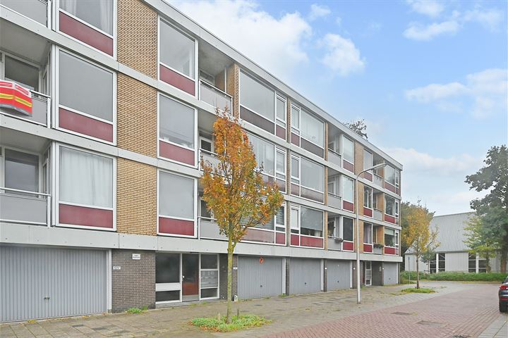 Anthonie van Dijcklaan 117 in Voorschoten