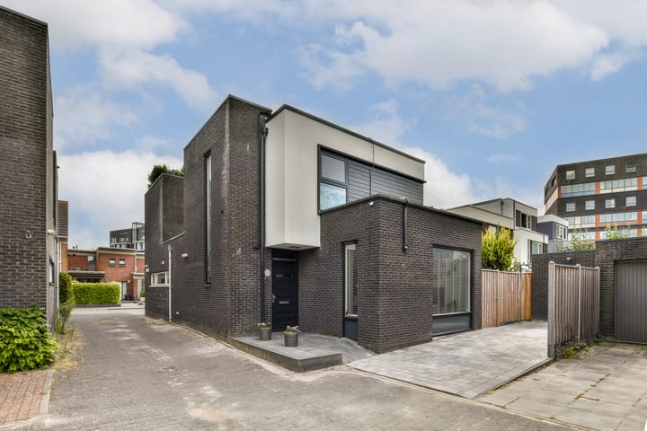 Photo of property Antiguastraat 34, Almere