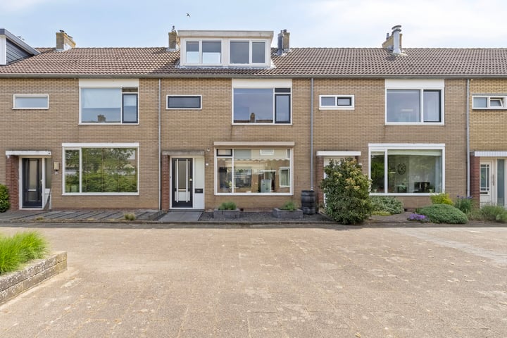 Antonie Genietsplein 6 in Nieuw-Beijerland