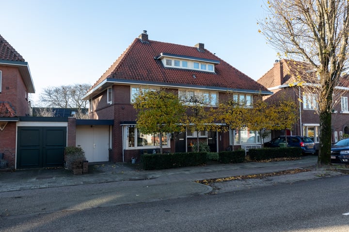 Photo of property Antwerpsestraatweg 222, Bergen op Zoom