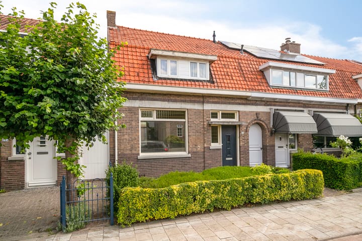 Antwerpsestraatweg 239 in Bergen op Zoom