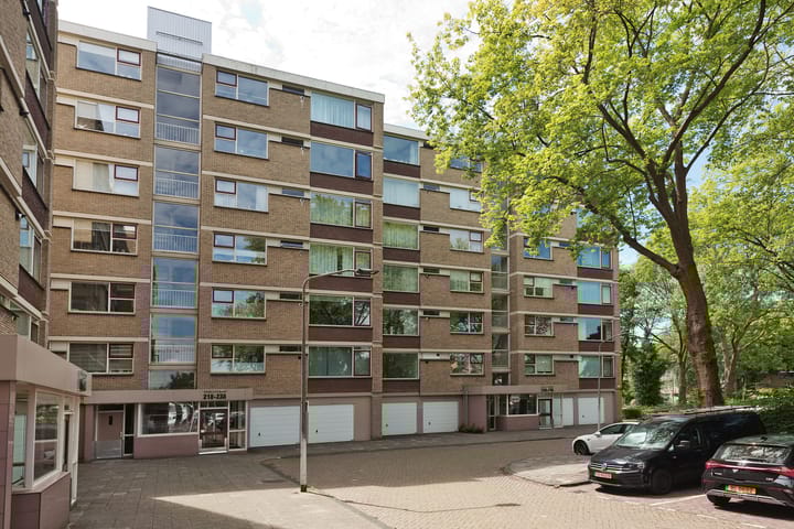 Apollolaan 240 in Leiden foto