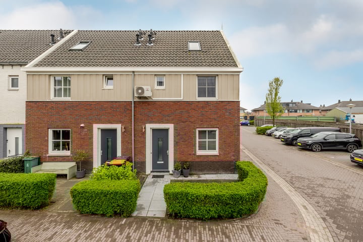 Apollolaan 63 in Oostzaan