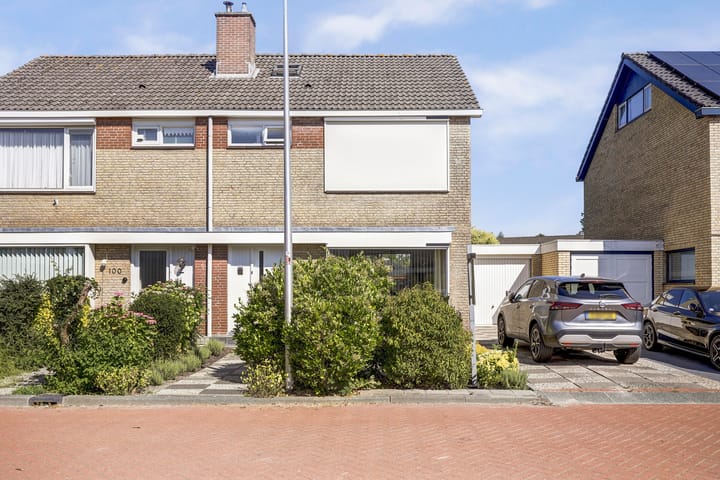 Apollostraat 98 in Spijkenisse
