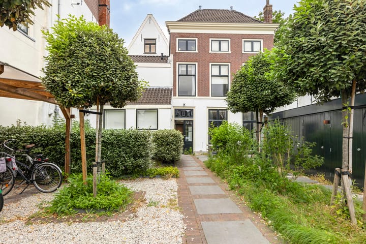 Apothekersdijk 26L in Leiden
