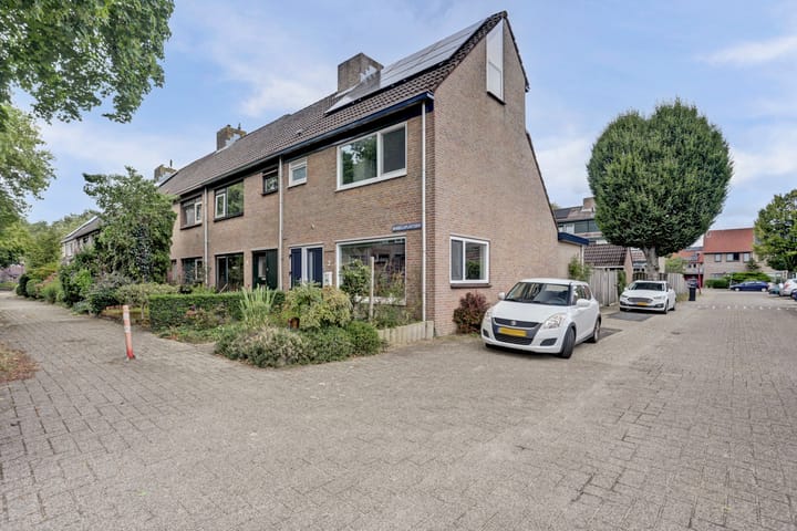 Arabellaplantsoen 2 in Nieuwegein