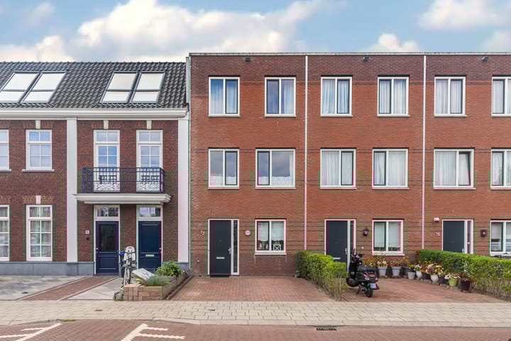 Arend Vijfvinkelplein 12 in 's-Gravenhage foto