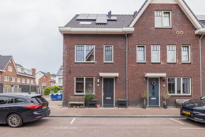 Arendsduin 14 in Oegstgeest