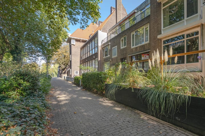 Arendsweg 11 in Rotterdam Foto