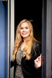 Foto van Arianne van Asselt, NVM Assistent-makelaar bij Van den Hardenberg makelaars & taxateurs