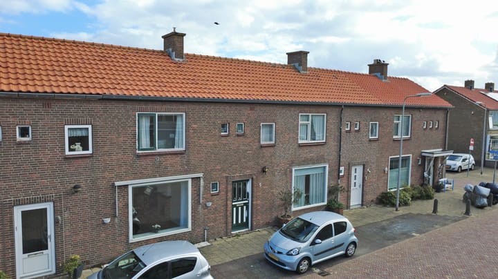 Arie Tukstraat 5 in Ter Heijde