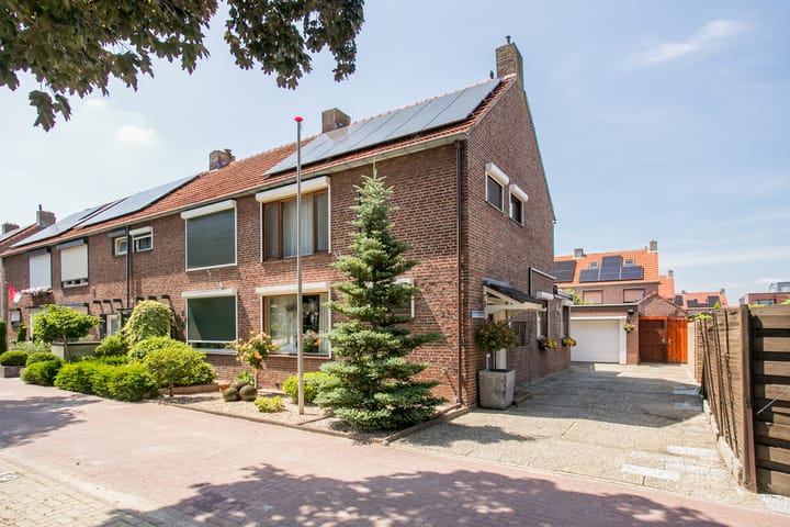 Ariënsstraat 43 in Tegelen