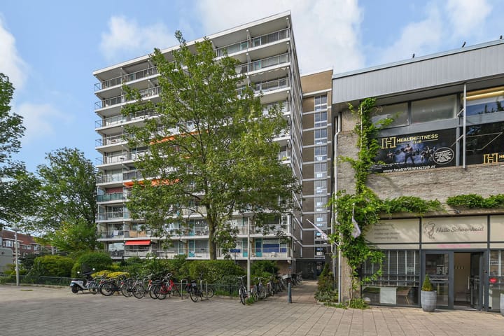 Arnold Spoelplein 32 in 's-Gravenhage