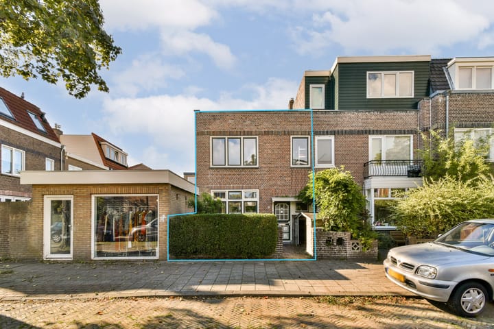 Arnoldystraat 1 in Haarlem foto