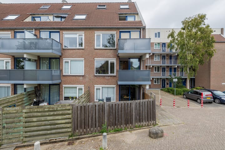 Arthur van Schendelplein 26 in Hillegom