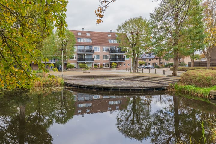 Arthur van Schendelplein 33 in Hillegom