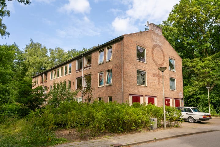 Arubalaan 64C in Amersfoort photo