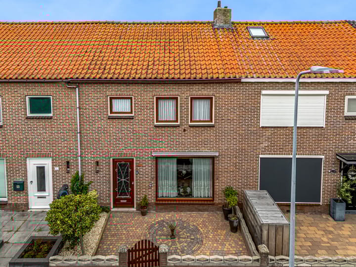 Arubastraat 30 in Urk