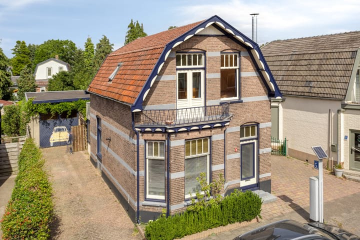 Asselsestraat 156 in Apeldoorn Foto