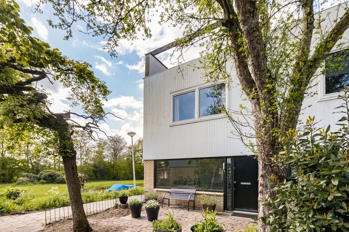 Assumburg 15 in Landsmeer