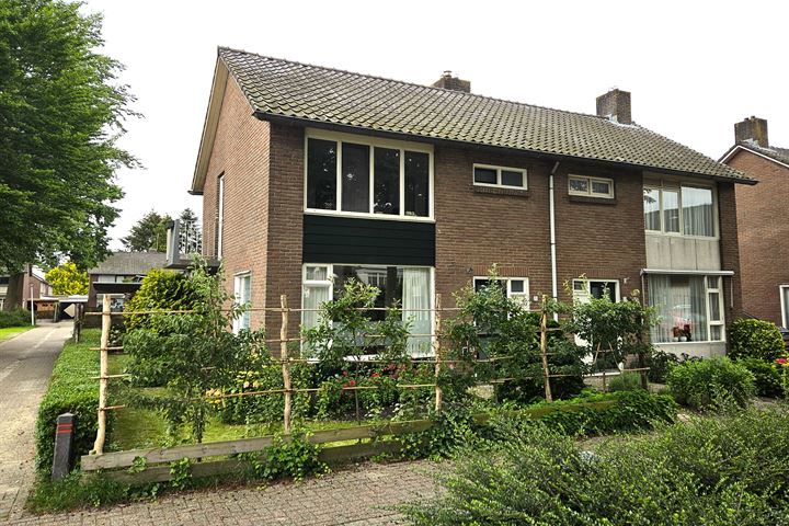 Asterstraat 15 in Dedemsvaart