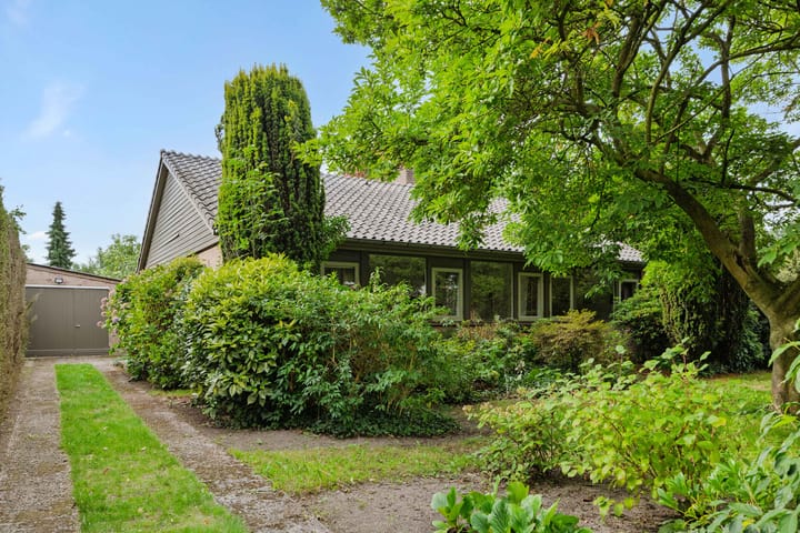 Photo of property Asterstraat 17, Heesch
