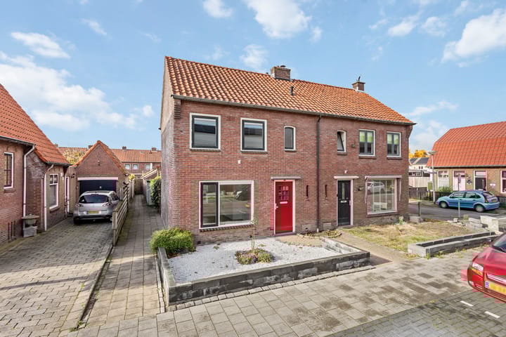 Asterstraat 23 in Oldenzaal