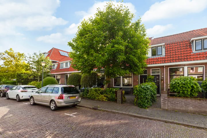 Asterstraat 27 in Vlaardingen