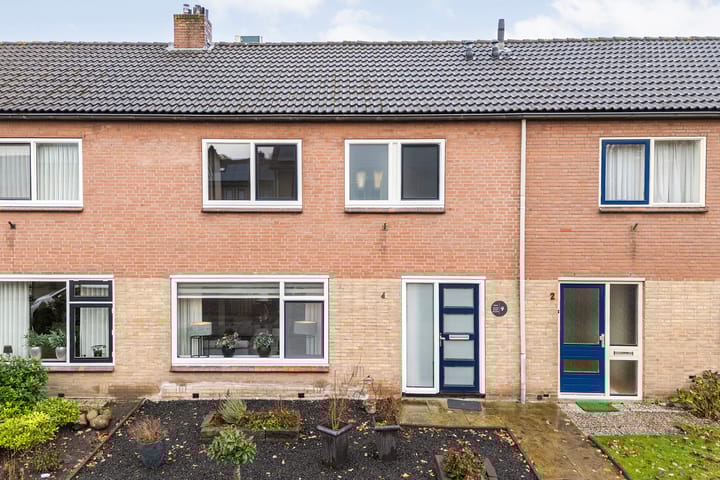 Asterstraat 4 in Wierden