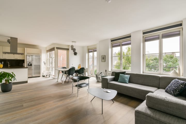 Photo of property Atalantalaan 73, Aalsmeer