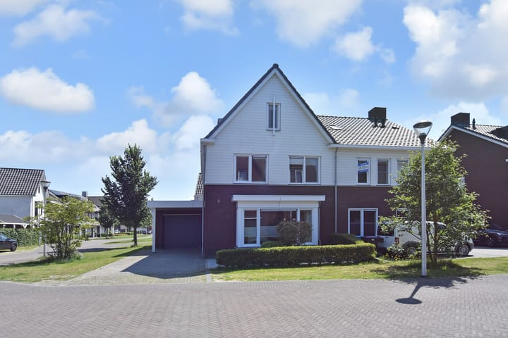 Atalantazoom 33 in Pijnacker