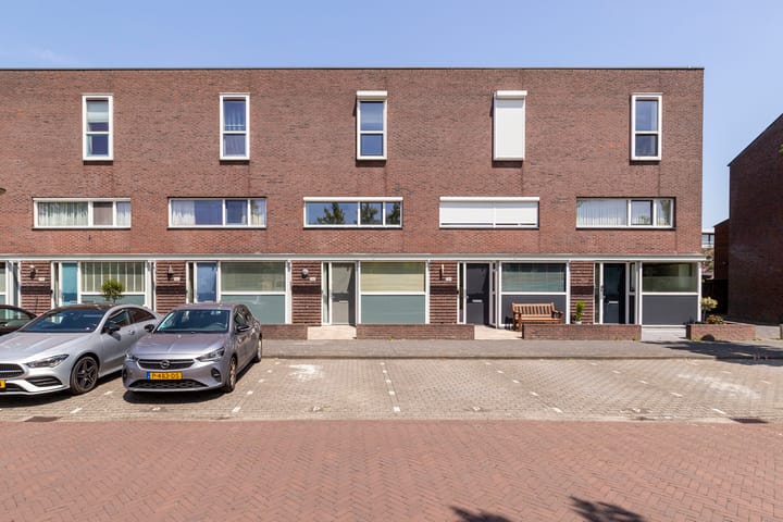Athenesingel 242 in 's-Gravenhage