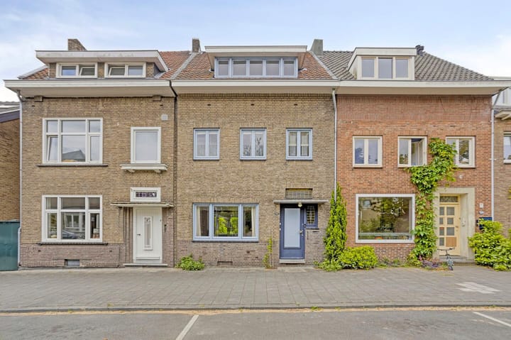 Athoslaan 53 in Maastricht