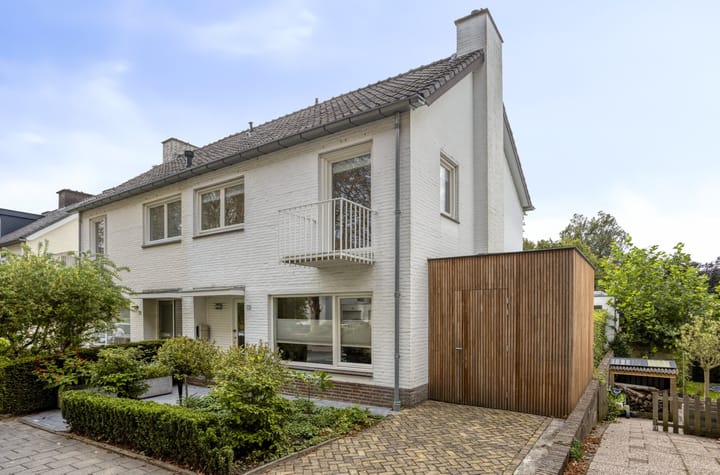 Athoslaan 73 in Maastricht