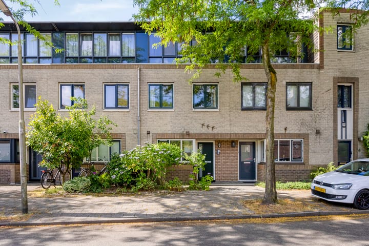 Atlasvlinder 78 in Amersfoort
