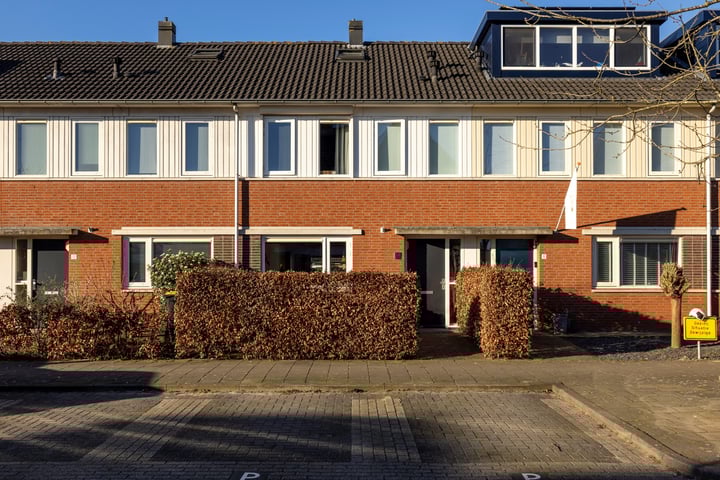 Photo of property Augustus 10, Wijk bij Duurstede