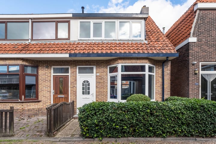 Auke Stellingwerfstraat 103 in Leeuwarden