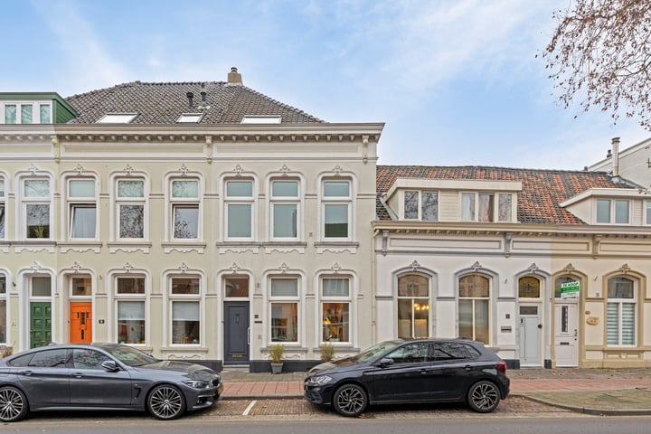 Auvergnestraat 16 in Bergen op Zoom