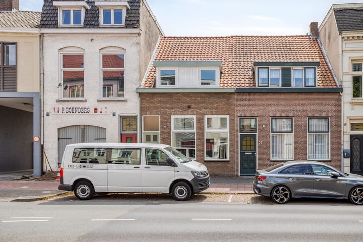 Auvergnestraat 19 in Bergen op Zoom