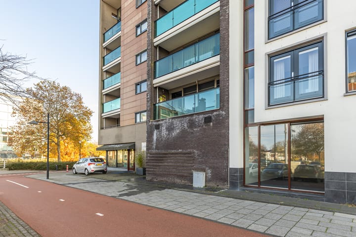 Photo of property Avenue Carnisse 125, Barendrecht