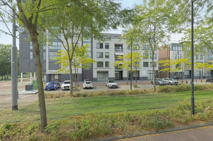 Avenue Carnisse 172 in Barendrecht