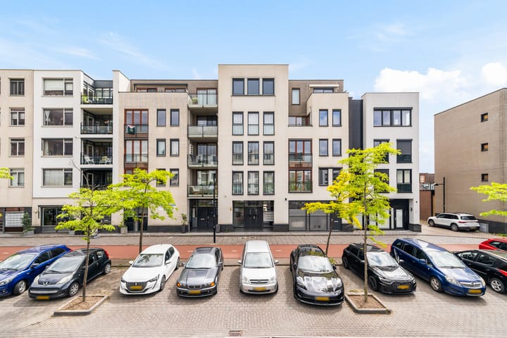 Avenue Carnisse 255 in Barendrecht